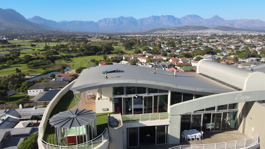 3 Bedroom Property for Sale in Strand North Western Cape